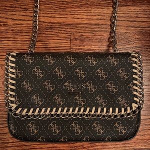Guess crossbody bag